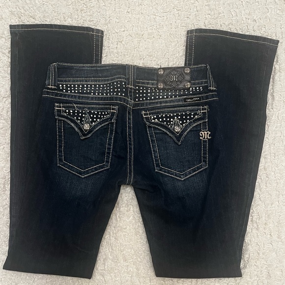 Miss Me Rhinestone Jeans - Picture 4 of 12